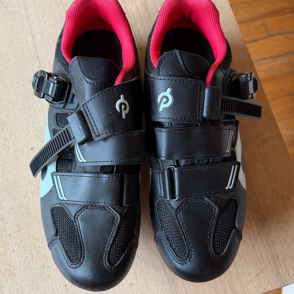 Peloton Black Cycling Shoe with Red Cleat